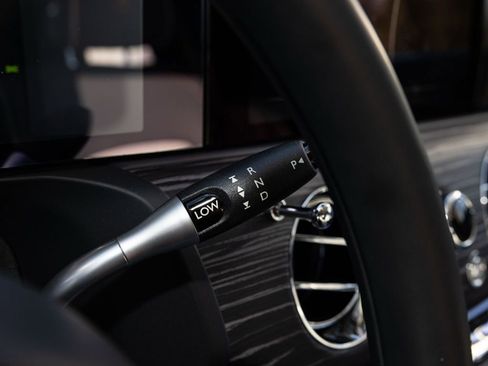 Certified 2021 Rolls-Royce Ghost Extended Wheelbase image 39