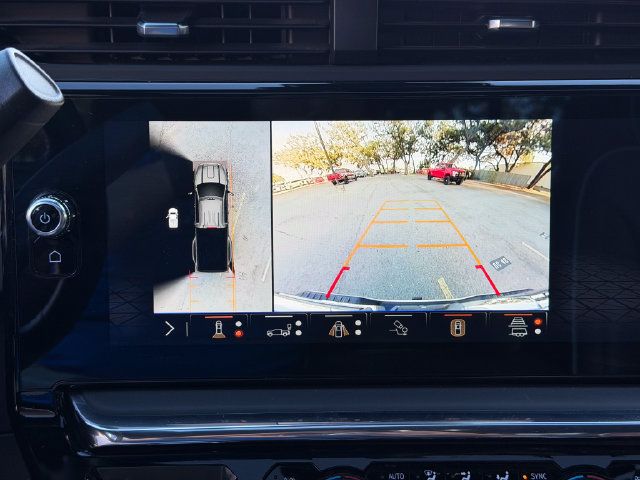 Used 2024 GMC Sierra 3500 Denali Ultimate AWD/4WD image 15