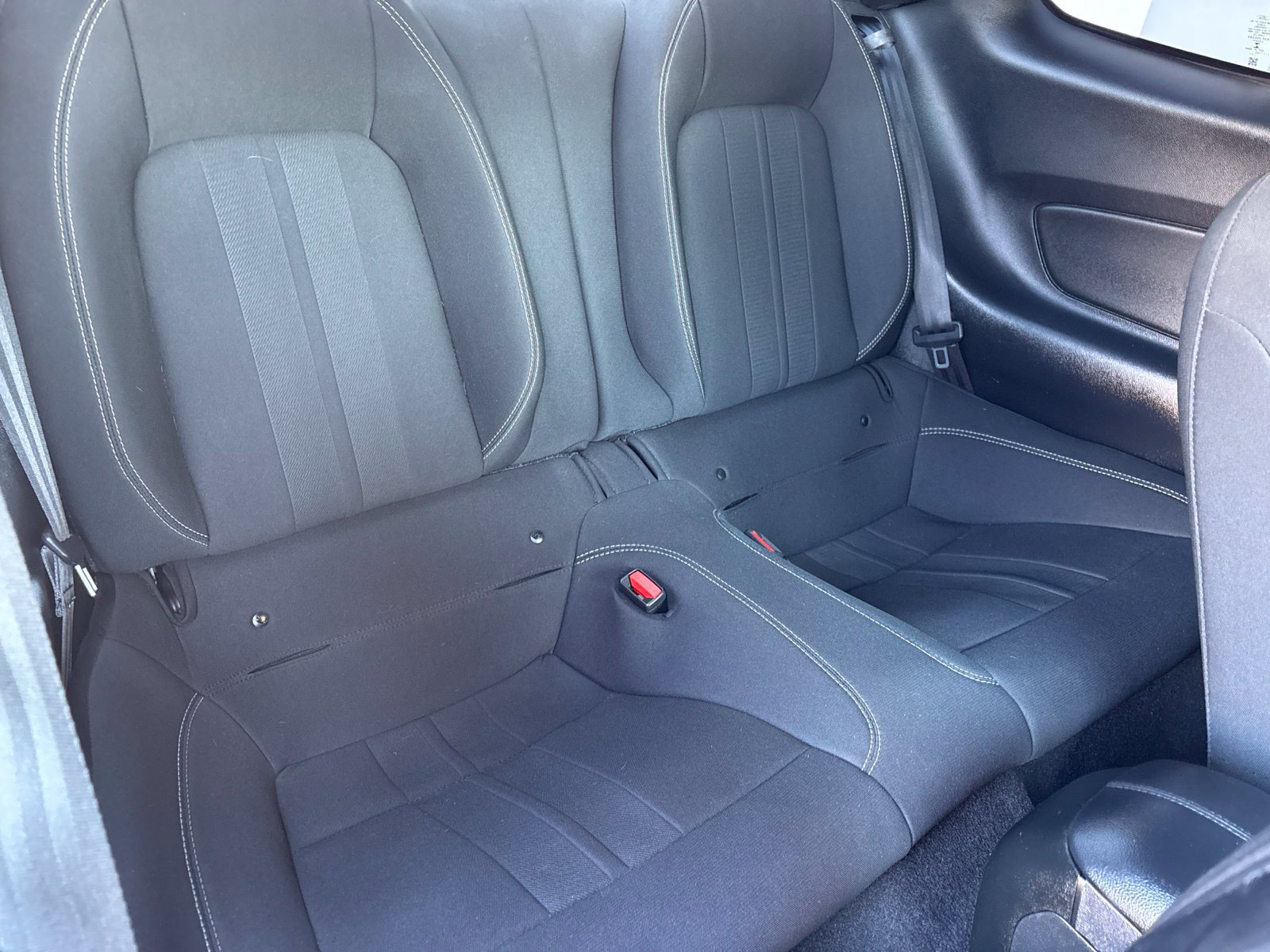 Used 2023 Ford Mustang Coupe RWD image 17