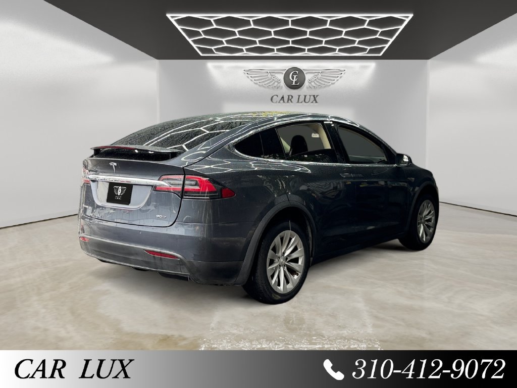 Used 2016 Tesla Model X 90D AWD/4WD image 5
