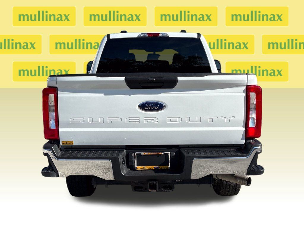 Certified 2026 Ford F250 XLT AWD/4WD image 9