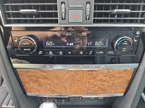 Used 2022 Nissan Armada SL RWD image 22