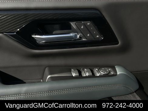 New 2026 GMC Yukon AT4 w/ AT4 Premium Plus Package AWD/4WD image 21