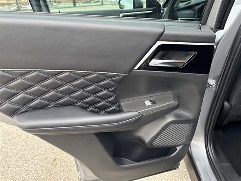 Used 2022 Mitsubishi Outlander SEL image 10