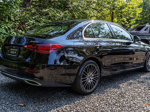 Used 2025 Mercedes-Benz C 300 4MATIC Sedan image 6