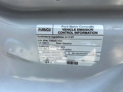 Used 2019 Ford Transit 350 XLT image 17