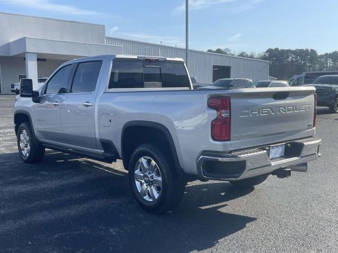 Used 2022 Chevrolet Silverado 2500 LTZ w/ LTZ Plus Package image 4
