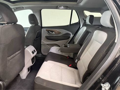 Used 2019 GMC Terrain SLE w/ GMC Pro Grade Package AWD/4WD image 15
