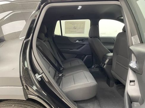 New 2026 Chevrolet Equinox LT w/ Safety and Technology Package AWD/4WD image 12