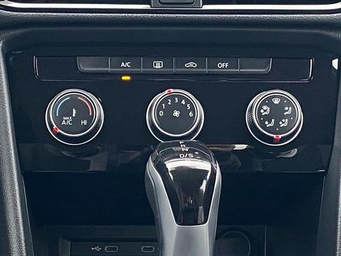 Certified 2024 Volkswagen Taos S image 8