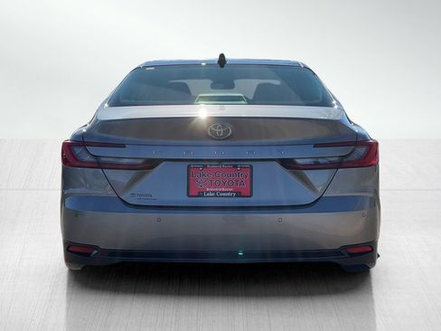 Used 2026 Toyota Camry XLE w/ Premium Plus Package image 4