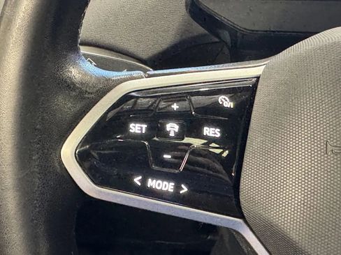 Used 2023 Volkswagen ID.4 Pro S image 15