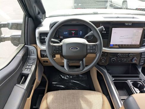 New 2026 Ford F350 XLT w/ XLT Premium Package AWD/4WD image 21