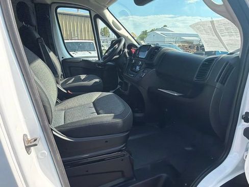 Used 2023 RAM ProMaster 2500 FWD image 9