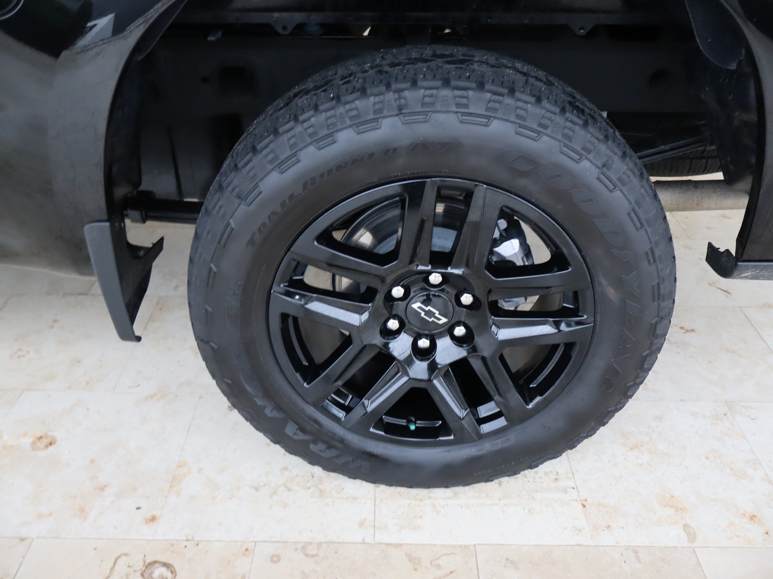 Used 2025 Chevrolet Silverado 1500 RST w/ Convenience Package II AWD/4WD image 38