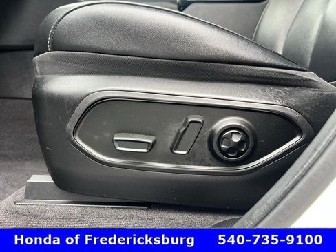 Used 2021 Jeep Grand Cherokee L Limited w/ Trailer Tow Group (B) image 16