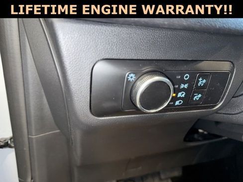 Used 2025 Ford Escape ST-Line w/ Cold Weather Package image 19