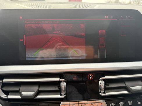 Used 2019 BMW 330i xDrive Sedan w/ Convenience Package image 16