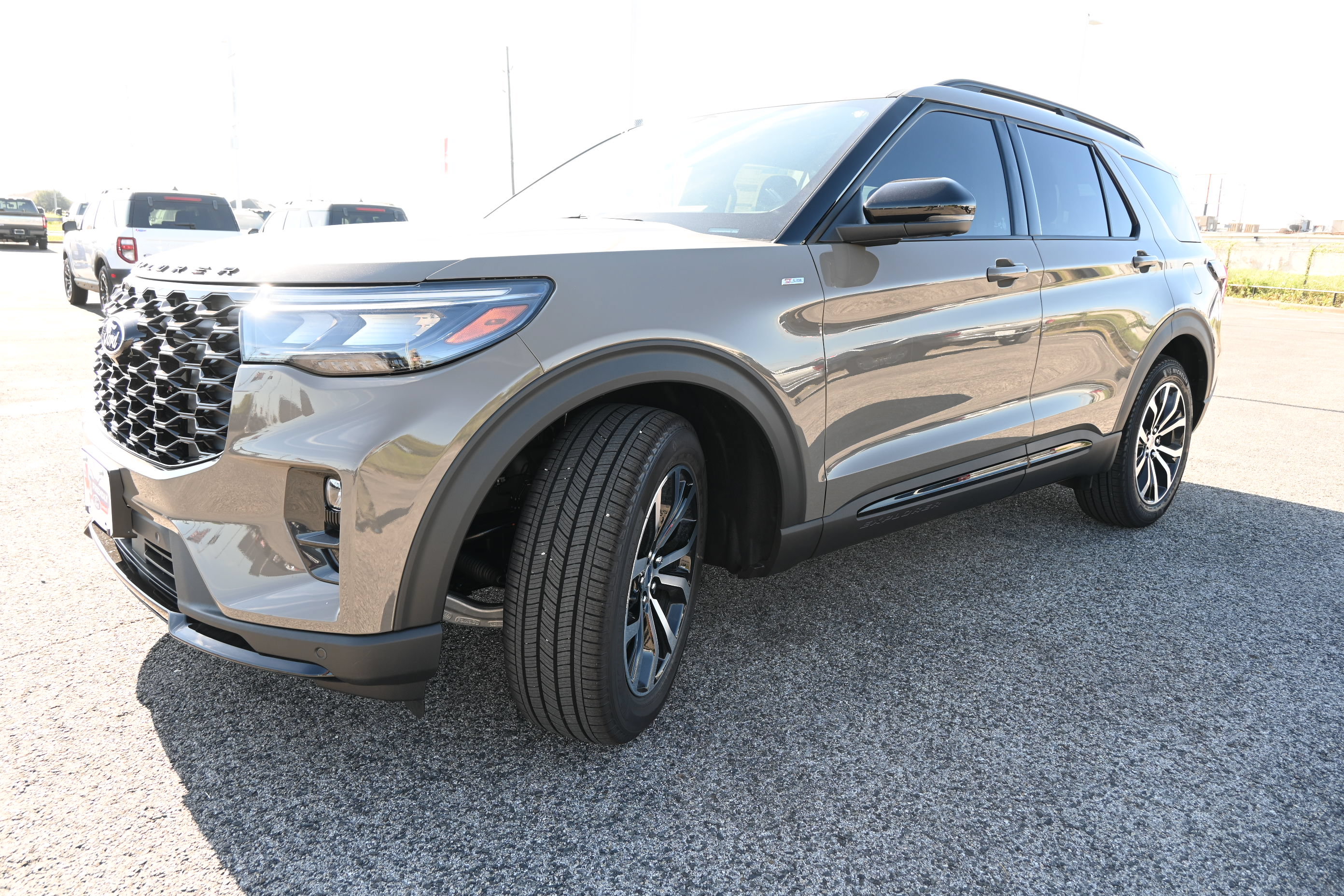 New 2027 Ford Explorer ST-Line RWD image 7
