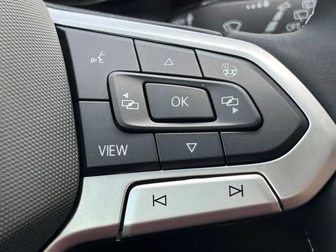 New 2026 Volkswagen Atlas SE FWD image 17