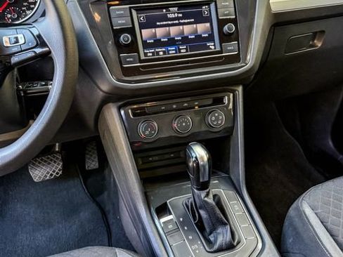 Used 2021 Volkswagen Tiguan S FWD image 7