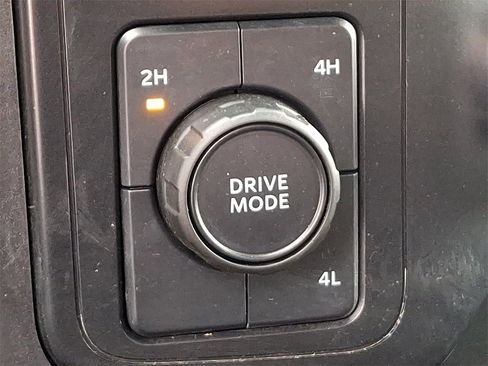 Certified 2023 Ford F150 XLT w/ Equipment Group 302A High image 27