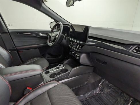 Certified 2023 Ford Escape ST-Line w/ Tech Pack #1 image 39