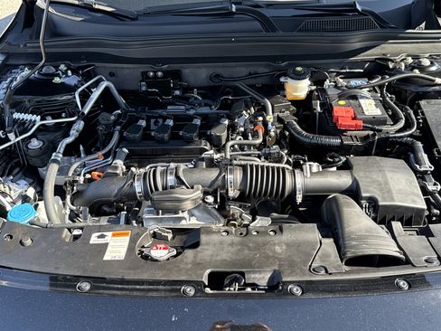 Certified 2022 Honda Accord Sport image 35