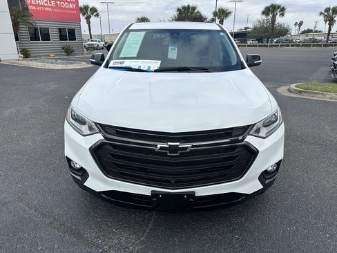 Used 2021 Chevrolet Traverse Premier w/ Redline Edition image 9