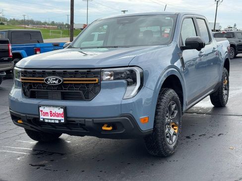 Used 2025 Ford Maverick Tremor image 8