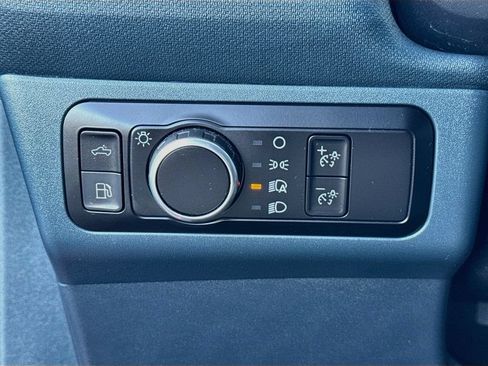 Certified 2023 Ford Maverick XLT FWD image 10