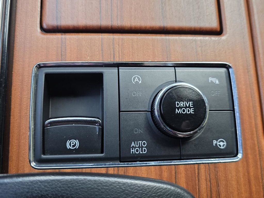 Used 2019 Lincoln Navigator L Reserve AWD/4WD image 33