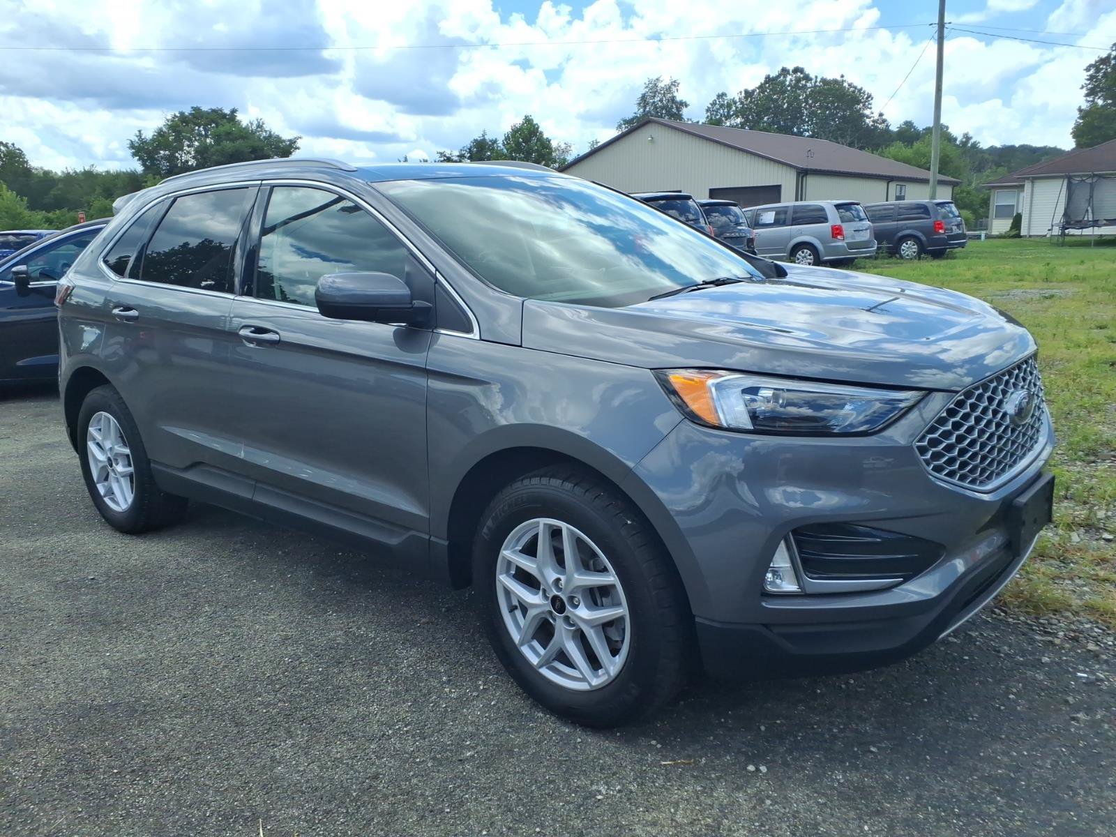 Used 2023 Ford Edge SEL w/ Convenience Package AWD/4WD image 1