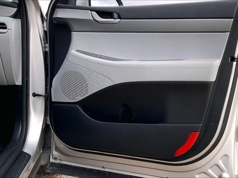 Used 2025 Hyundai Palisade SEL image 23