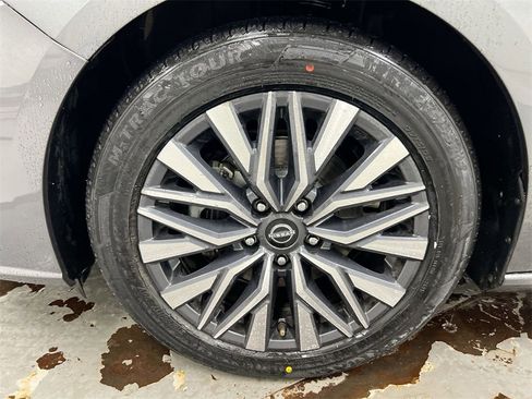 Used 2023 Nissan Altima 2.5 SV image 26