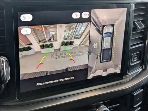 Used 2026 Ford F250 Lariat w/ Black Appearance Package image 21