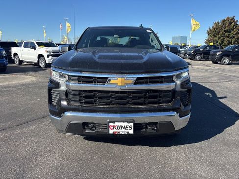 New 2026 Chevrolet Silverado 1500 LT image 2