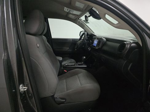 Used 2023 Toyota Tacoma SR AWD/4WD image 6