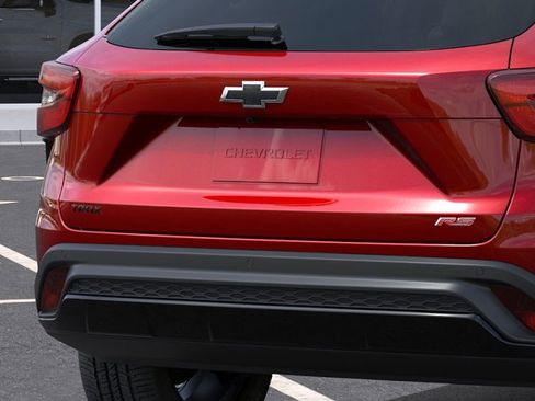 New 2026 Chevrolet Trax RS w/ Driver Confidence Package FWD image 14