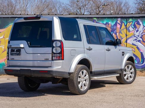Used 2016 Land Rover LR4 HSE Silver Edition image 9