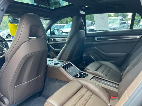 Used 2020 Porsche Panamera 4 Executive AWD/4WD image 53