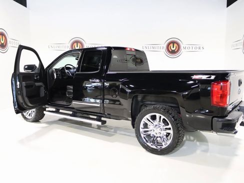 Used 2018 Chevrolet Silverado 1500 LTZ Z71 w/ LTZ Plus Package image 75