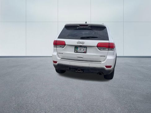 Used 2015 Jeep Grand Cherokee Limited w/ Trailer Tow Group IV AWD/4WD image 10