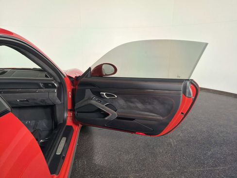 Used 2018 Porsche 911 GT3 image 23