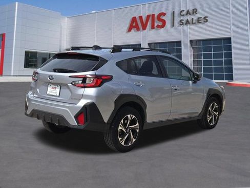 Used 2025 Subaru Crosstrek 2.5i Premium AWD/4WD image 6
