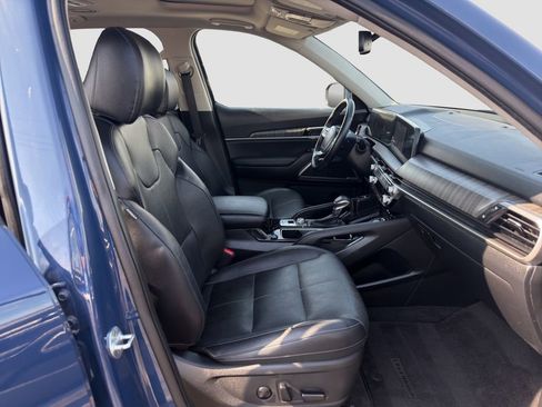 Used 2023 Kia Telluride EX image 27