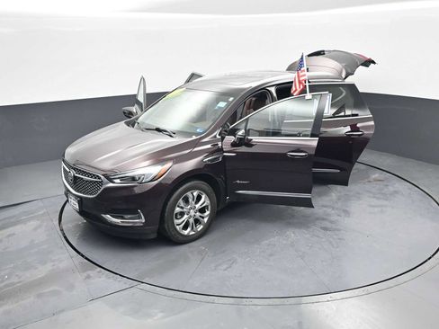 Used 2021 Buick Enclave Avenir w/ Avenir Technology Package image 50