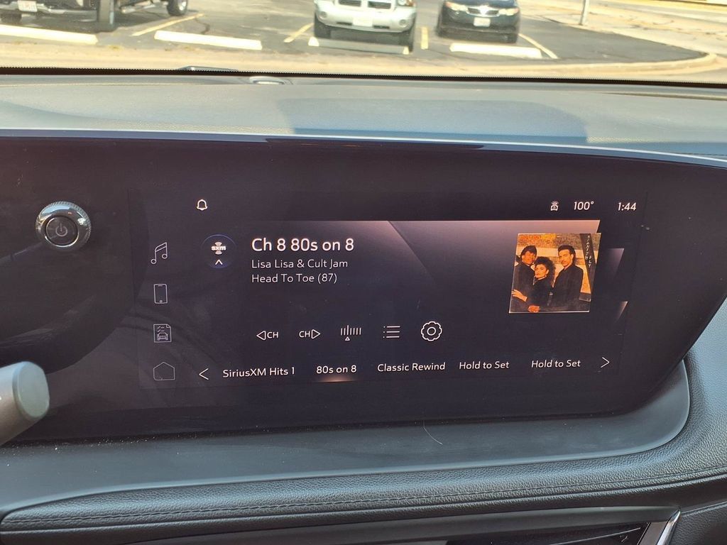 Used 2025 Buick Encore GX Sport Touring w/ Advanced Technology Package FWD image 8