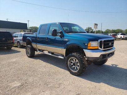 Used 2000 Ford F250 Lariat