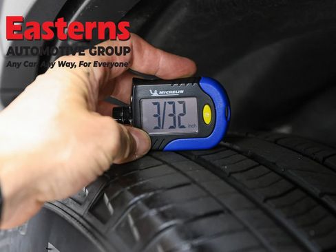 Used 2023 Jeep Grand Cherokee 4WD 4xe image 29